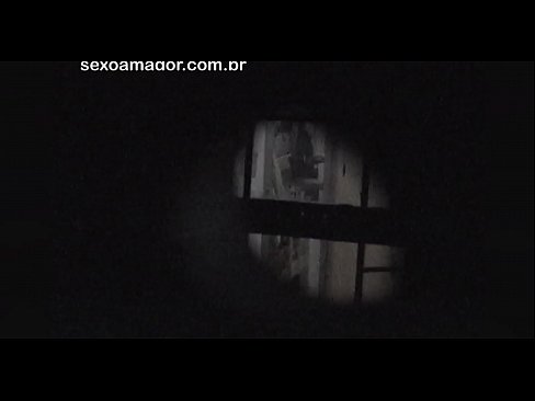 ❤️ Плавушу тајно снима воајер из комшилука скривен иза шупљих цигли ☑ Слутс на sr.xsexshop.ru ❤